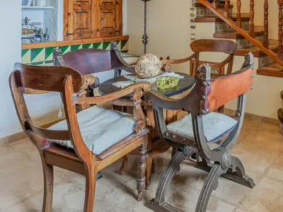 DiningRoom